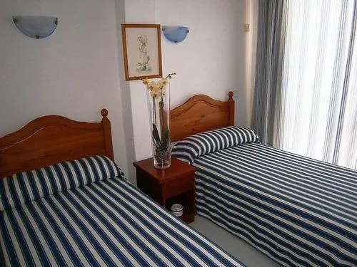 Hostal Vista Alegre Port de Alcudia  Guest house